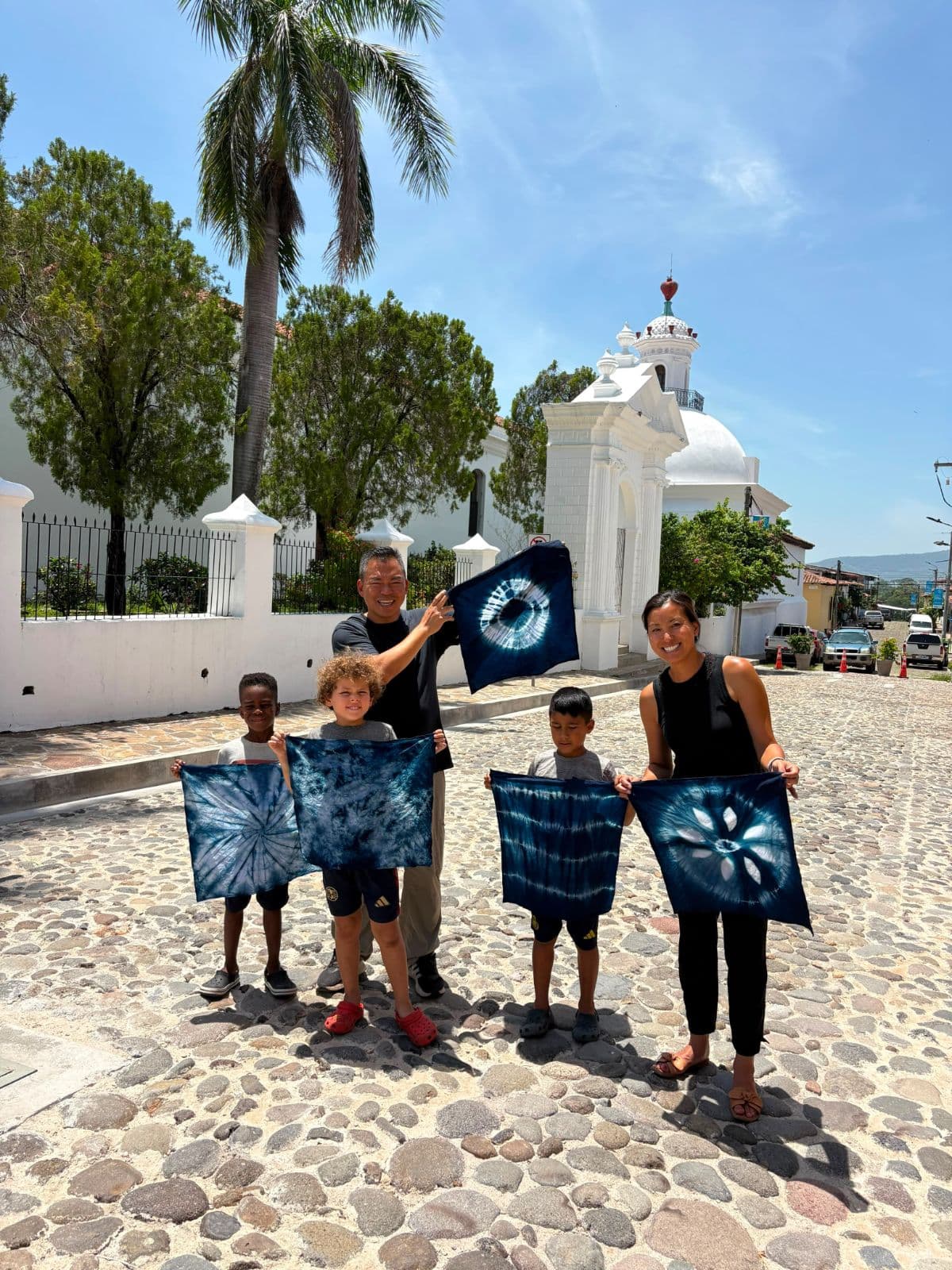 Blue Hands - Artisan Dyeing Experience with Indigo for Your Own Scarf